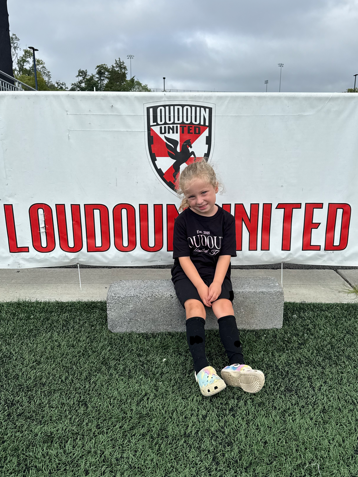 Loudoun United FC Youth Logo T-Shirt Black and Pink